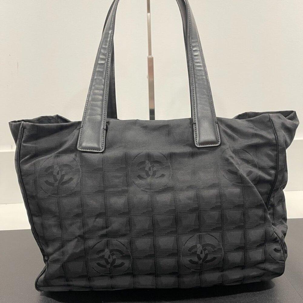 Chanel Travel Line Tote Black (124473)